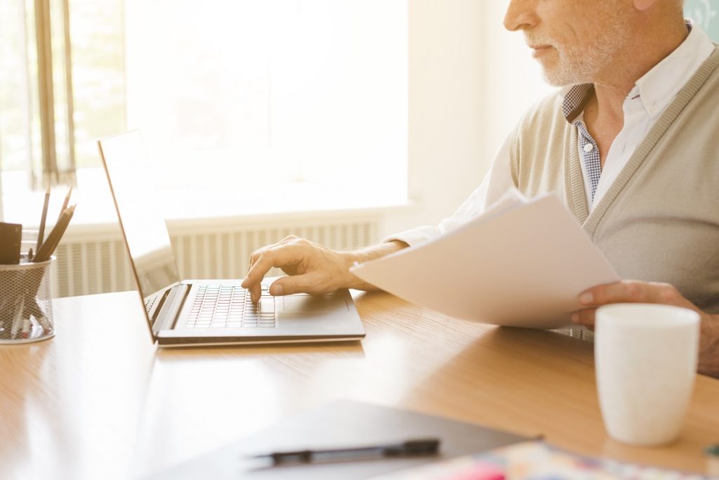 Emploi senior trouvez facilement un job ou un complément de